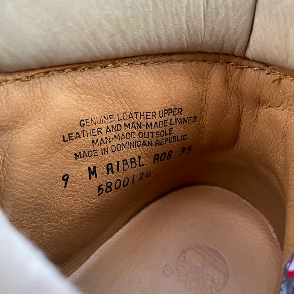 [SOLD on Mercari] Beige Timberlands (6 inch) EXCELLENT CONDITION! - Picture 6 of 8